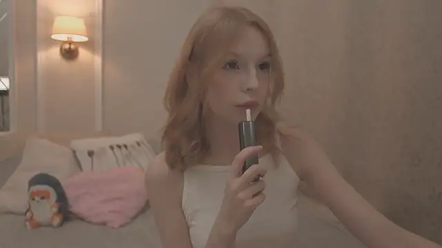 claire bennett online show from 10-09-25, 12:52