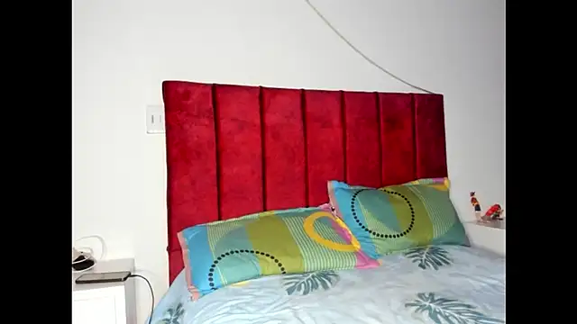 ScarletWitch X online show from 10-27-25, 11:09