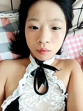 Snapshot of jingjing005 chatting on 11-01-25, 08:16 jingjing005 online show from 11-01-25, 08:16