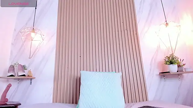 lia harper  online show from 03-09-26, 07:29