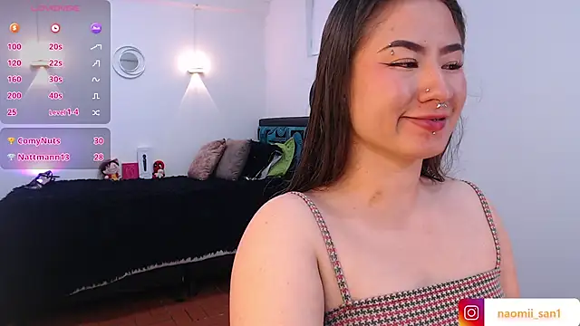 naomii san online show from 09-18-25, 09:39