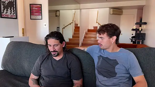 Snapshot of lenruy chatting on 11-17-25, 06:46 lenruy online show from 11-17-25, 06:46