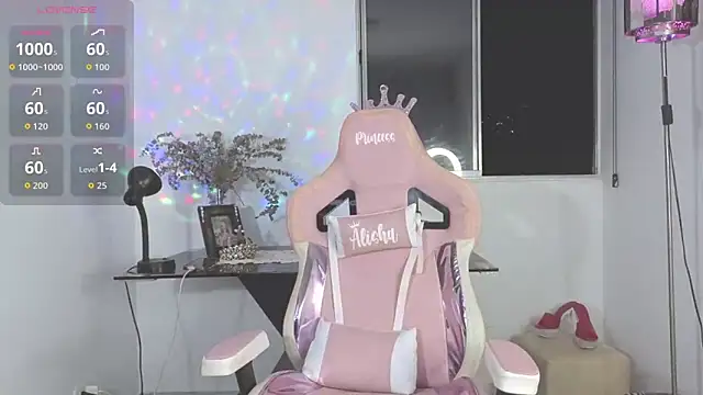 isabella pearl  online show from 03-04-26, 02:17