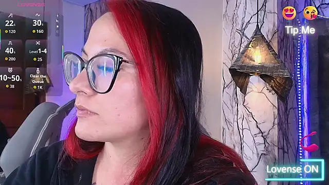 Zami Escobar of online show from 03-22-26, 07:39