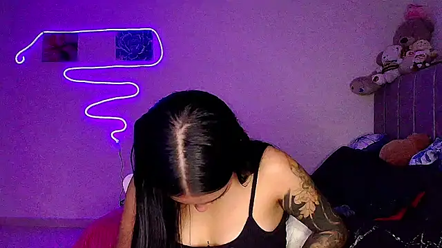 mia yireth online show from 04-03-26, 12:08