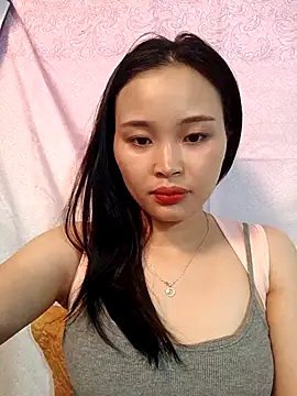 Lili lovely online show from 10-12-25, 01:37