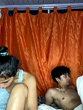 Snapshot of Nezuko-uWux chatting on 10-21-25, 05:19 Nezuko-uWux online show from 10-21-25, 05:19