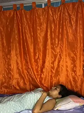 Snapshot of Nezuko-uWux chatting on 10-22-25, 06:46 Nezuko-uWux online show from 10-22-25, 06:46