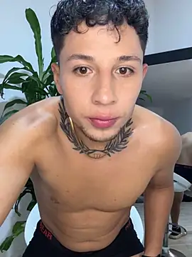 christhoper cock online show from 02-17-26, 04:42