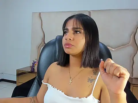 ScarletDoll online show from 09-18-25, 02:57