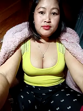 maycuc123 online show from 12-14-25, 12:10