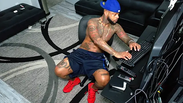 SLANGONDEMHOES online show from 01-14-26, 02:06