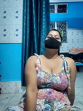 Snapshot of Hottie_couple69 chatting on 10-08-25, 06:05 Hottie couple69 online show from 10-08-25, 06:05