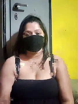 Snapshot of Hottie_couple69 chatting on 11-08-25, 04:51 Hottie couple69 online show from 11-08-25, 04:51