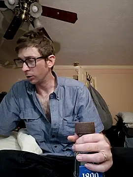 mresquared online show from 05-26-26, 01:07