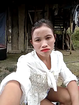 rubi bae online show from 10-28-25, 03:32