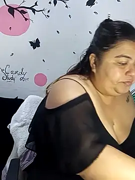 curvy diva  online show from 09-25-25, 11:14