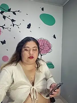 curvy diva  online show from 09-27-25, 11:48