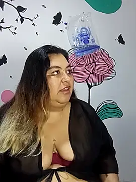 curvy diva  online show from 10-19-25, 11:55