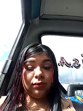 snow belle online show from 10-08-25, 07:33