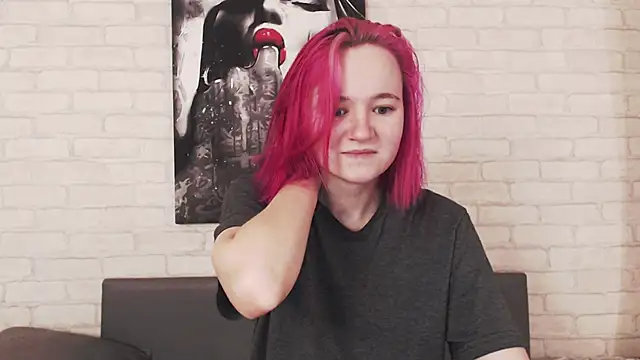 Ericha Stone online show from 09-13-25, 01:49