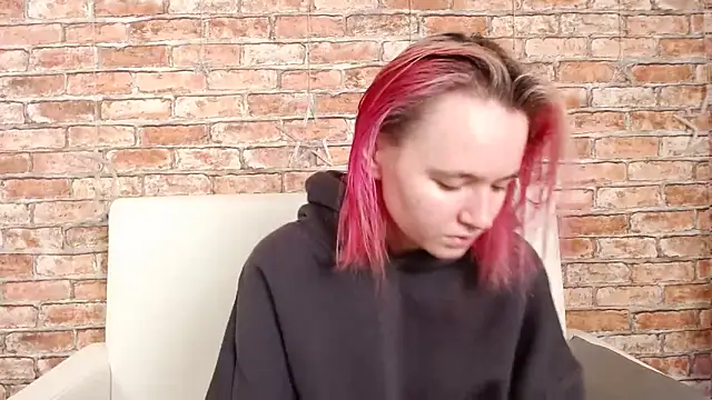 Ericha Stone online show from 11-16-25, 03:01