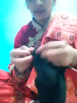 Pahadi couple online show from 10-14-25, 04:57