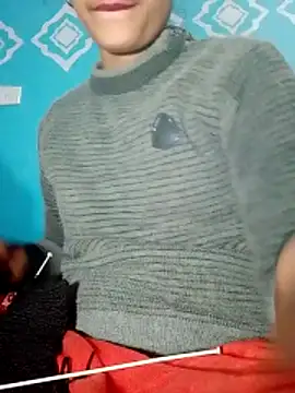 Pahadi couple online show from 12-18-25, 05:13