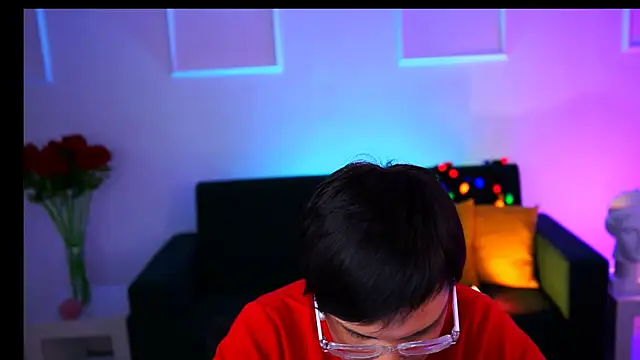 LauraDavidsons online show from 02-21-26, 05:14