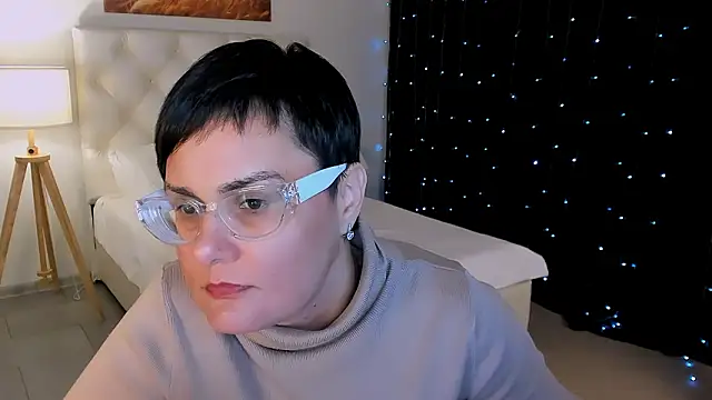 LauraDavidsons online show from 02-24-26, 06:50