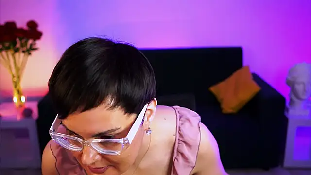 LauraDavidsons online show from 03-10-26, 07:08