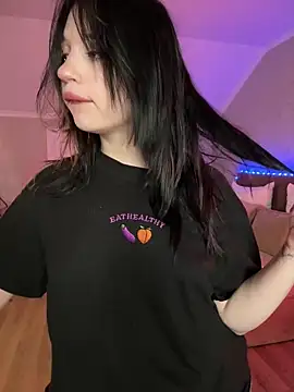 YourLittleDevil online show from 03-06-26, 05:26