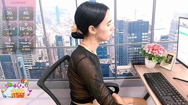 Snapshot of vanesa19_ chatting on 10-06-25, 01:52 vanesa19 online show from 10-06-25, 01:52