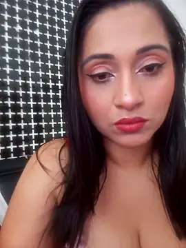 Snapshot of Alisson_Morgann chatting on 10-18-25, 04:19 Alisson Morgann online show from 10-18-25, 04:19