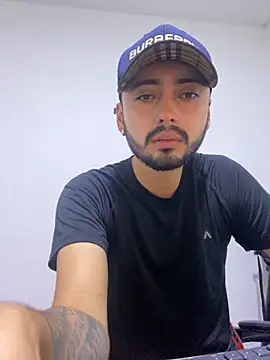 cristopher wallacee online show from 11-03-25, 08:54