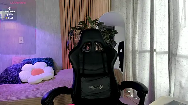 emma       online show from 01-18-26, 09:07