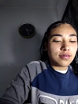 AmberGold- online show from 11-18-25, 09:14