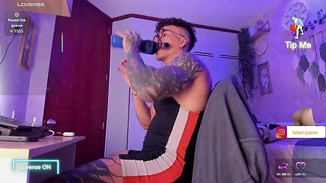 estebandi do online show from 09-18-25, 11:01