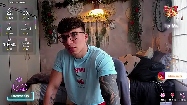 Snapshot of estebandi_do chatting on 12-20-25, 08:38 estebandi do online show from 12-20-25, 08:38