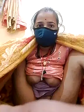 malteejat online show from 11-06-25, 06:42