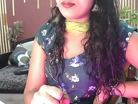 shaalu sharma online show from 10-11-25, 07:40