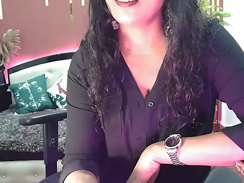 shaalu sharma online show from 10-22-25, 07:30