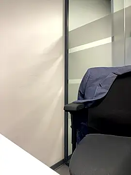 Snapshot of speddy34 chatting on 01-12-26, 06:51 speddy34 online show from 01-12-26, 06:51