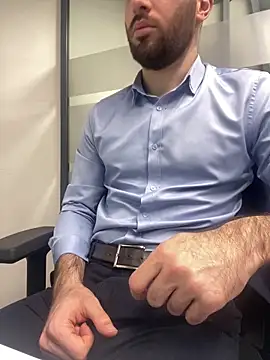 Snapshot of speddy34 chatting on 02-13-26, 06:42 speddy34 online show from 02-13-26, 06:42