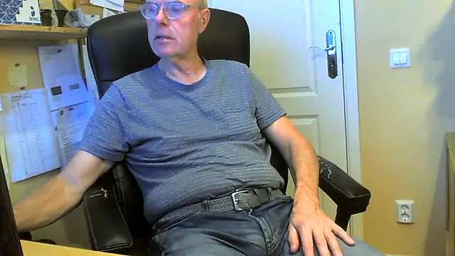 Klipparn online show from 11-26-25, 08:48