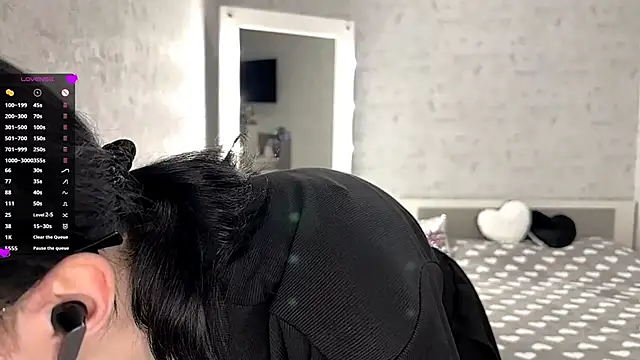 FakeLamb online show from 10-17-25, 09:06