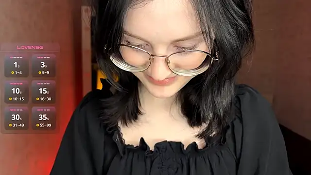 Snapshot of FakeLamb chatting on 02-25-26, 09:13 FakeLamb online show from 02-25-26, 09:13