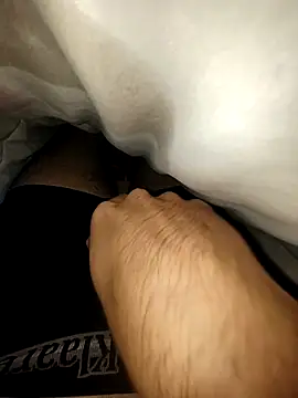 Snapshot of Angelmilf69 chatting on 10-26-25, 12:55 Angelmilf69 online show from 10-26-25, 12:55