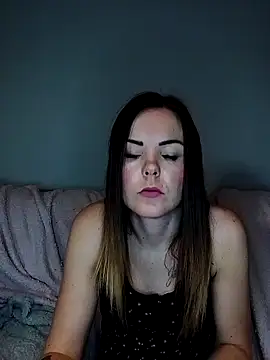 Snapshot of SexyLoLoUK chatting on 11-26-25, 11:33 SexyLoLoUK online show from 11-26-25, 11:33