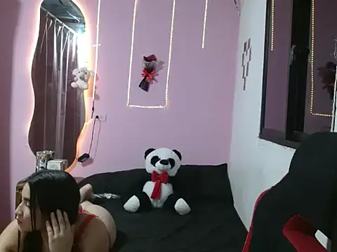 ScarlethG online show from 09-25-25, 04:05